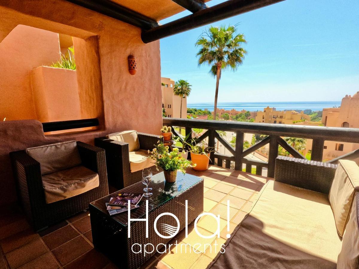 Hola! Apartments At Coto Real 마닐바 외부 사진